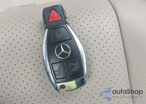 2010 Mercedes-Benz C 300 Luxury 4Matic/Sport 4Matic from USA, damaged, VIN WDDGF8BB0AR093227